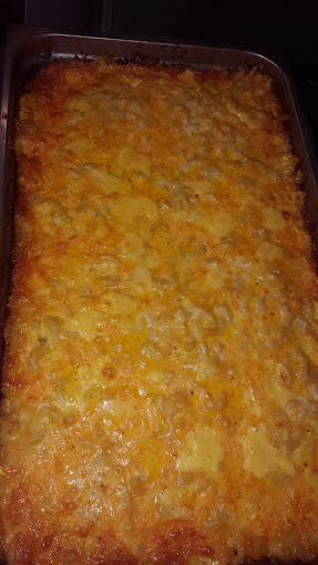 Baked mac and cheese
